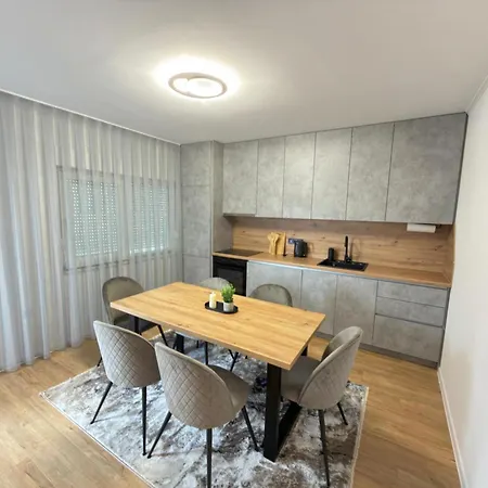 Luna Plena Apartamento Mostar